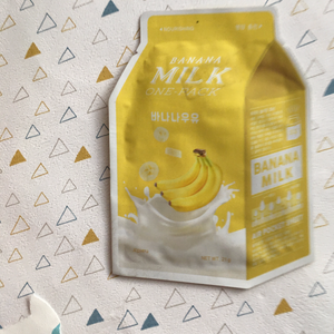 A'PIEU BANANA MILK NOURISHING SHEET MASK