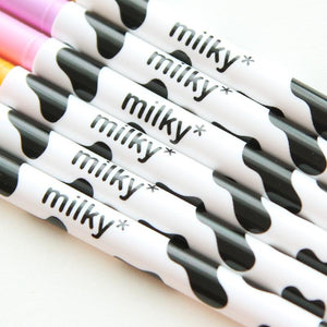 MOO COW PRINTED PENS SET